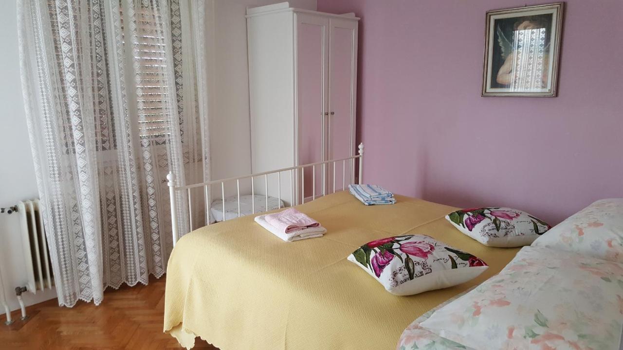 Haus Silvia Διαμέρισμα Ρόβινι Εξωτερικό φωτογραφία