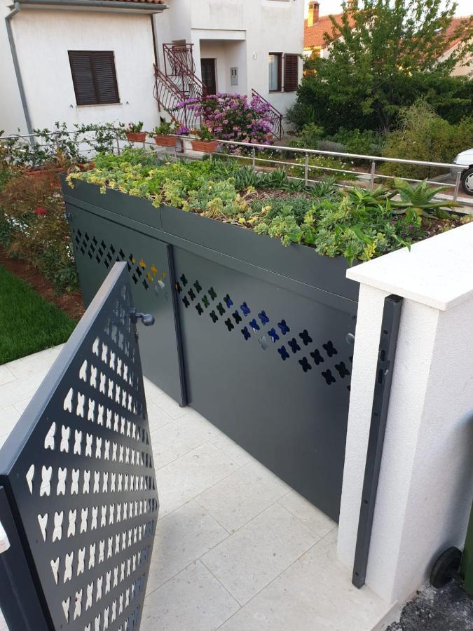 Haus Silvia Διαμέρισμα Ρόβινι Εξωτερικό φωτογραφία