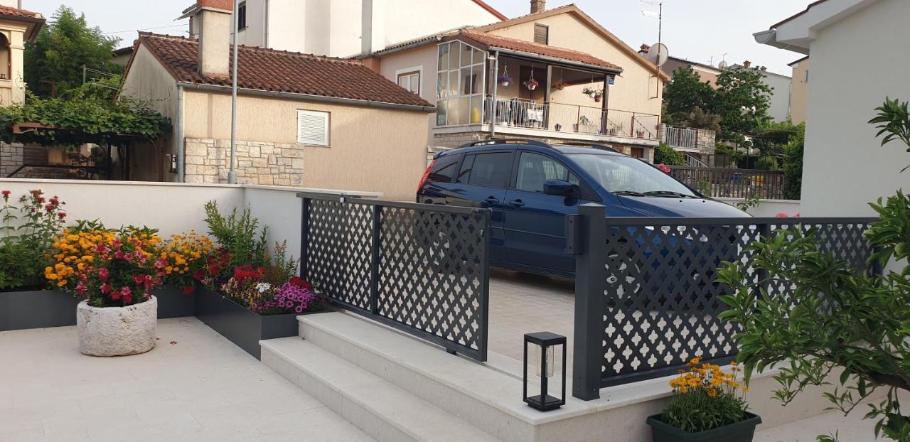 Haus Silvia Διαμέρισμα Ρόβινι Εξωτερικό φωτογραφία